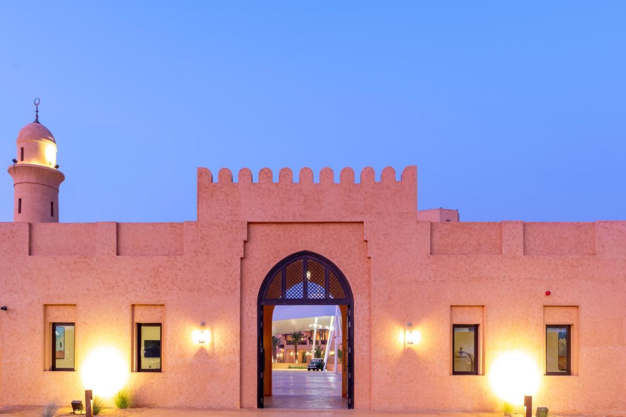 Al Badayer Retreat By Sharjah Collection Hotel Margham Exterior photo The entrance to the hotel